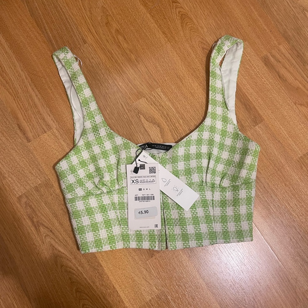 NWT ZARA Tweed crop top!